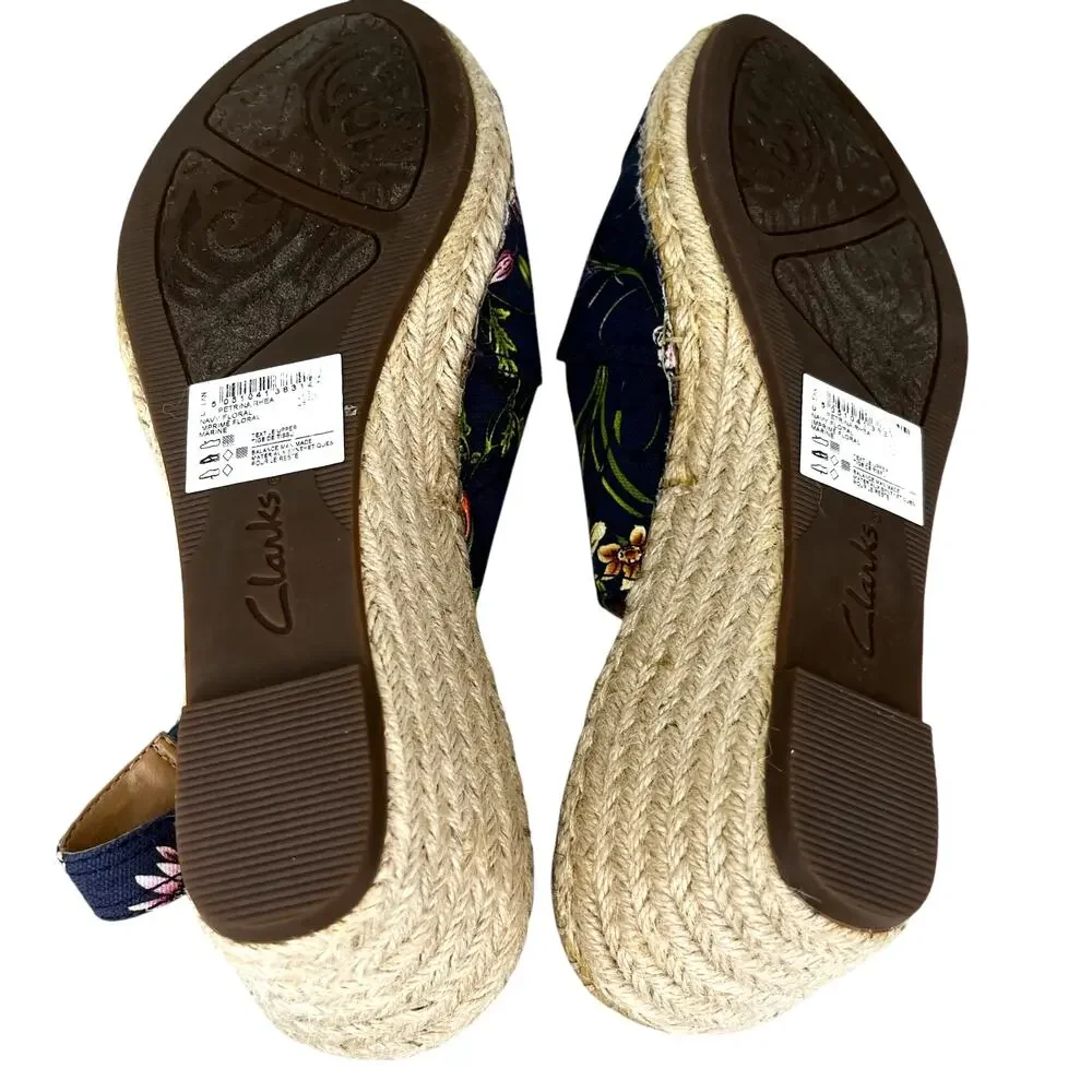 Clarks Artisan Petrina Rhea Navy Floral Canvas Wedge Sandal 11 New